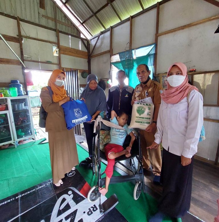 Penyaluran dan Pendampingan Bantuan Sosial Pemenuhan Kebutuhan Dasar